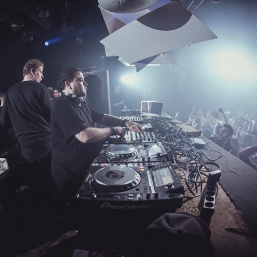 download → Andre Butano - live at Club4, Barcelona - 09-Mar-2017 download → Andre Butano - live at Club4, Barcelona - 09-Mar-2017