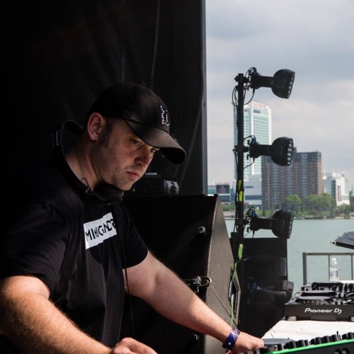 download → Brian Kage - live at Movement Detroit 2017 (Pyramid Stage) - 28-May-2017 download → Brian Kage - live at Movement Detroit 2017 (Pyramid Stage) - 28-May-2017