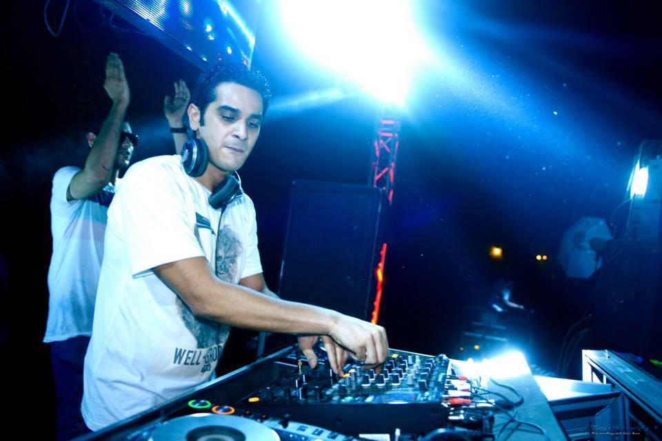 download → Amir Nashaat - Yearmix 2014 - Part 1 - January 2015 download → Amir Nashaat - Yearmix 2014 - Part 1 - January 2015
